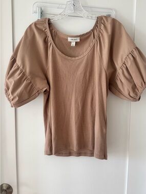 ON/SÈN Taupe Puff Sleeve Scoop Neck Blouse